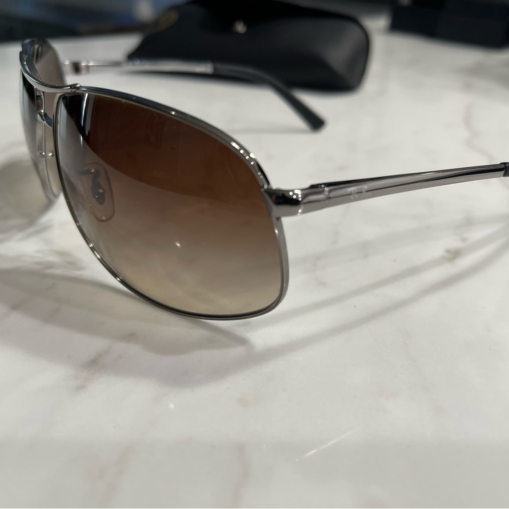 Ray.Ban sunglasses - Picture 2 of 3